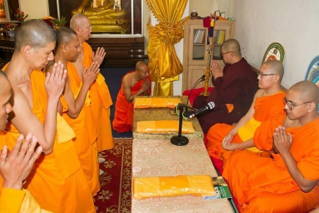 R.I.P.พระครูโสภณธรรมบาล (หลวงพ่อธัมมปาโล) เจ้าอาวาสวัดศรีศากยสิงห์ ประเทศเนปาล