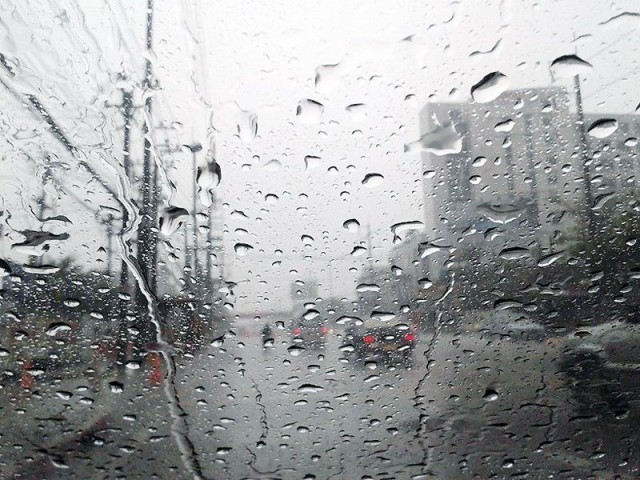 อุตุฯเตือน...อีสานฝนตกหนักบางแห่ง “กทม.” วันนี้ฝนร้อยละ 60 ของพื้นที่ ช่วงบ่ายถึงค่ำ