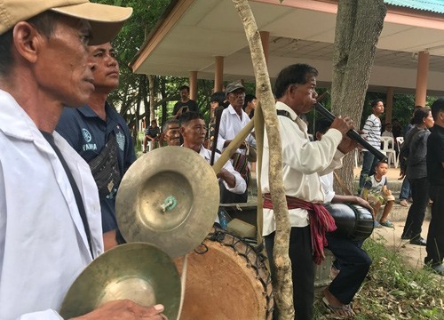 สุรินทร์- บอยแบนด์ 'มโหรีเขมร' มรดกภูมิปัญญาวัฒนธรรมอีสานใต้
