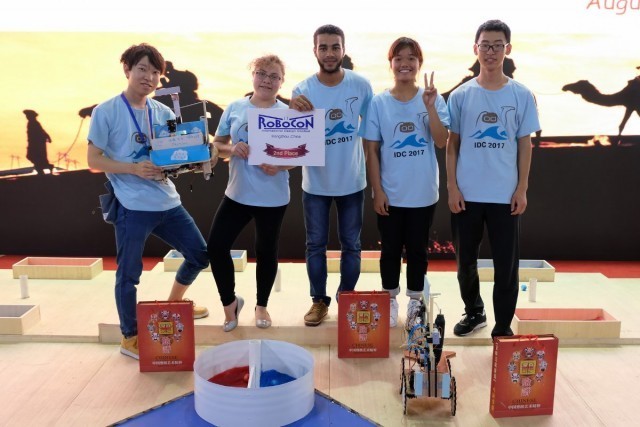 นักศึกษาไทย คว้ารองแชมป์สร้างหุ่นโลกที่จีน ในงานประกวดออกแบบสร้างหุ่นยนต์ระดับนานาชาติ