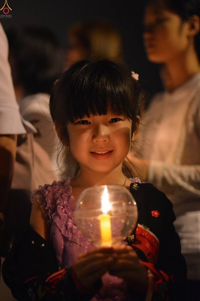 ประมวลภาพพิธีเวียนประทักษิณและปลูกต้นเบญจทรัพย์ เพื่อถวายเป็นพุทธบูชาในวันลอยกระทง