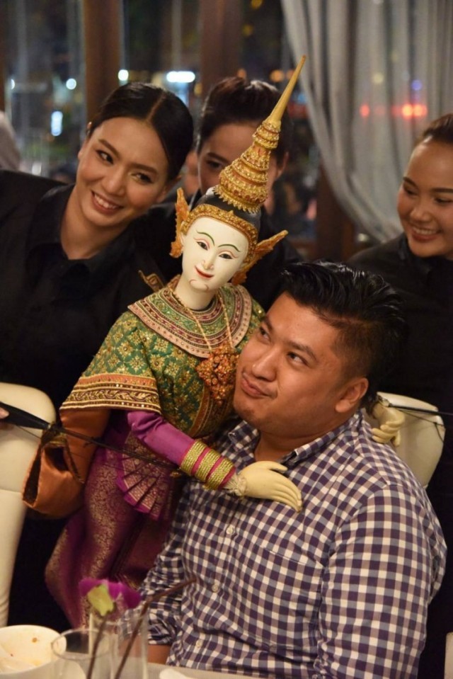นักข่าวจาก 9 ชาติ ร่วมศึกษาท่องเที่ยวชุมชนประเทศไทยในโอกาสครบรอบ 50 ปีอาเซียน