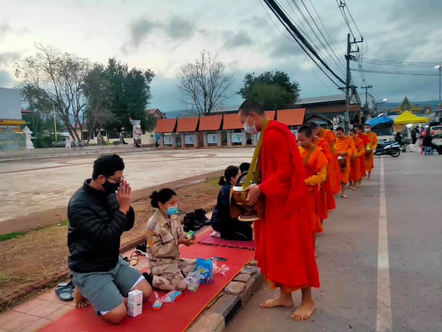 อ.ด่านซ้าย จ.เลย ขับเคลื่อนการพัฒนาเมืองคุณธรรม และหมู่บ้านรักษาศีลห้า