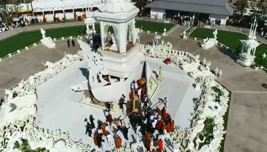 กำหนดการพระราชทานเพลิง "หลวงพ่อคูณ" คืนนี้ ( 29 ม.ค.)