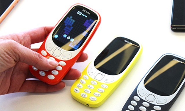 โนเกีย 3310 รีเทิร์นรองรับ 3G เข้า ทวิตเตอร์ เฟซบุ๊ก ได้ แต่ LINE ยังใช้ไม่ได้