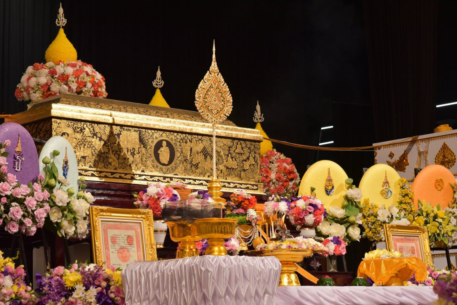 กำหนดการพระราชทานเพลิง "หลวงพ่อคูณ" คืนนี้ ( 29 ม.ค.)
