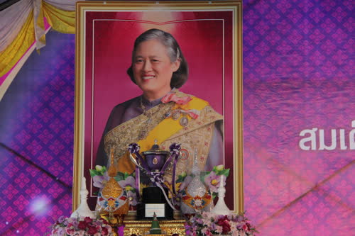 จ.พัทลุง จัดการแข่งขันมโนราห์ ชิงถ้วยพระราชทาน สมเด็จพระกนิษฐาธิราชเจ้า กรมสมเด็จพระเทพฯ
