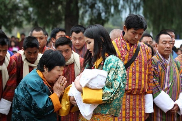 ภูฏานเฉลิมพระนามเจ้าชายน้อย "จิกมี นัมเกล วังชุก"