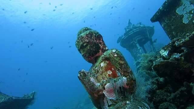 อย่า! ปล่อยให้เมืองไทยเป็นอดีตเมืองพุทธ ที่ต้องสร้างวัดไว้ใต้ทะเลเพื่อเป็นแนวปะการัง