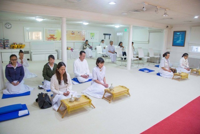 คณะสงฆ์และชาวพุทธวัดพระธรรมกาย ดี.ซี. สหรัฐอเมริกา ร่วมจัดกิจกรรมงานบุญวันอาทิตย์