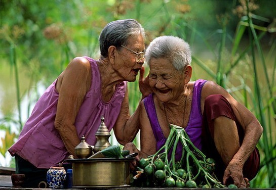 6 ท่าออกกำลังกายสำหรับผู้สูงอายุ