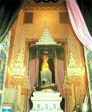 เผยธรรมเนียมการถวายพระเพลิงพระบรมศพจริง ราชประเพณีสืบทอดมาแต่ครั้งกรุงเก่า