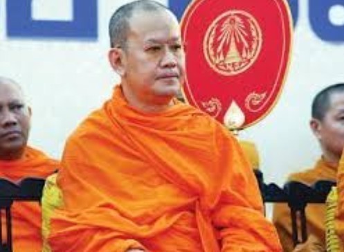 พระพรหมสิทธิ เตือนคณะสงฆ์ปกป้องเกียรติตนเองและช่วยเหลือชาวบ้าน