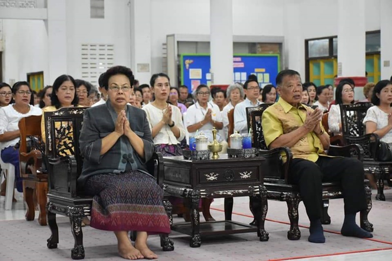 ชาวพุทธ จ.สตูล ร่วมพิธีสมโภชผ้าพระกฐินพระราชทาน พร้อมร่วมทำบุญวางพุ่มกฐิน ประจำปี 2561