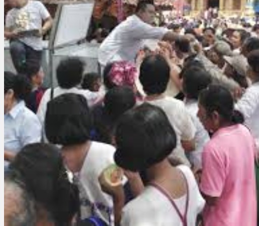 ￼ทำไมต้องทำบุญกับพระสงฆ์ในพระพุทธศาสนา เพราะความต่างของ"เนื้อนาบุญ"