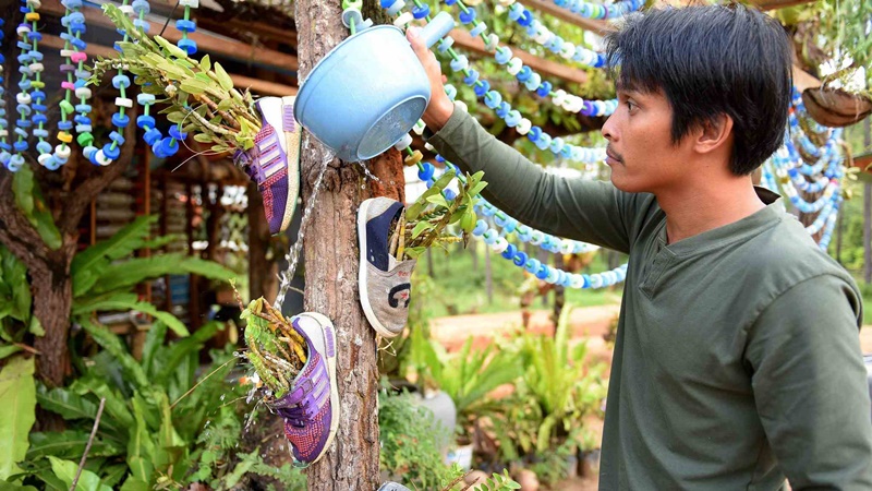 “The Coconut School” สร้างโรงเรียน-รับค่าเรียนด้วยขยะ ปลูกฝังให้เด็กรักสิ่งแวดล้อม