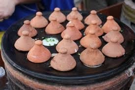 นิยายปรัมปรา..ประวัติ..ขนม "คนรักกัน" หรือเรียกย่อ ๆ ว่า "ขนม ค.ร.ก."