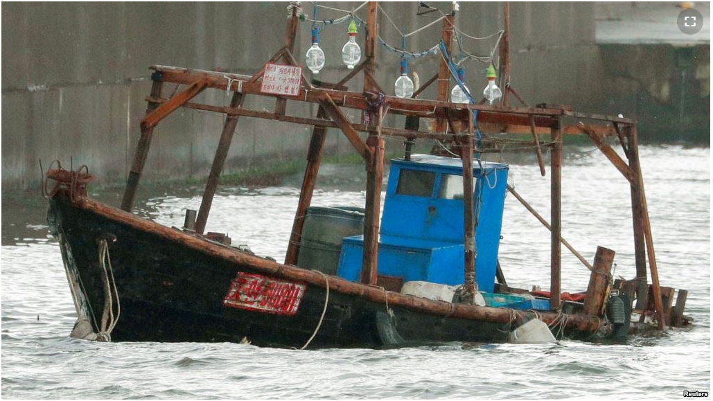 'เรือผี' หลายลำ เกยตื้นชายฝั่งญี่ปุ่น คาดมาจากเกาหลีเหนือ