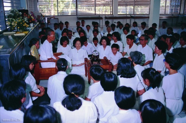 ชีวิตที่แสนงดงามและทรงคุณค่า!ของแม่ชีไทยในพระพุทธศาสนา ตอนที่๔