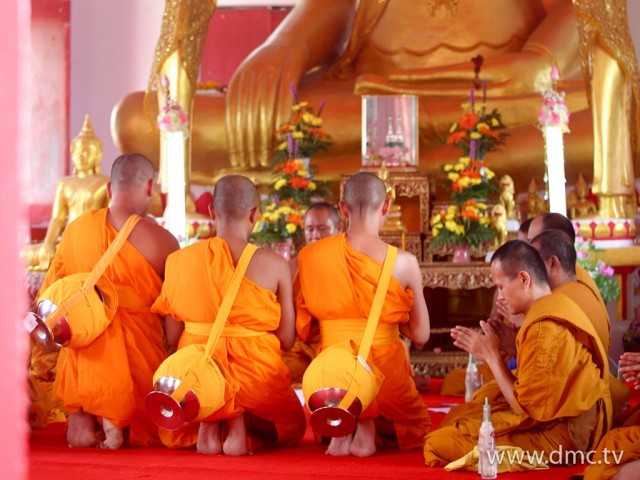 พระภิกษุสงฆ์..ผู้เป็นสายโลหิตแห่งพระสัมมาสัมพุทธเจ้า เป็นธรรมทายาทผู้สมควรดูแลรักษาพระพุทธศาสนา