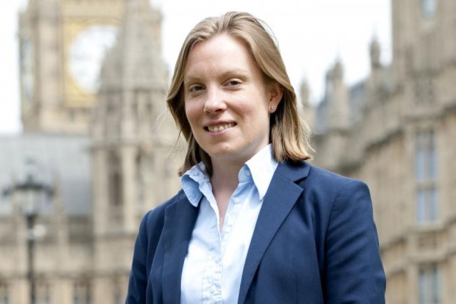 เป็นข่าวฮือฮา!!!!สส.อังกฤษลงชื่ออบรมเจริญสติภาวนา ( Mindfulness)ในพระพุทธศาสนา ๑๔๕ คน