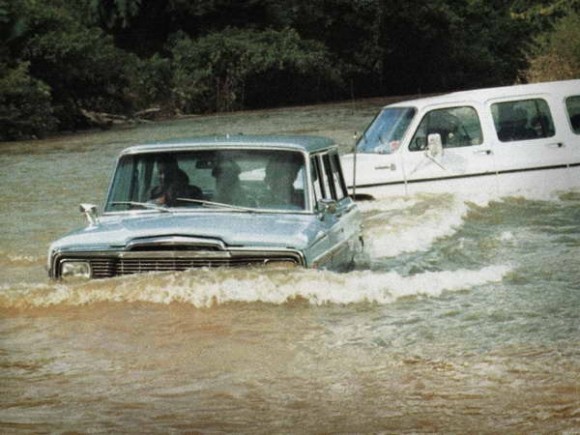 1983 Jeep Wagoneer Brougham อีกรถพ่อหลวงรัชการที่ 9 ใช้บรรเทาทุกข์พสกนิกรชาวไทย