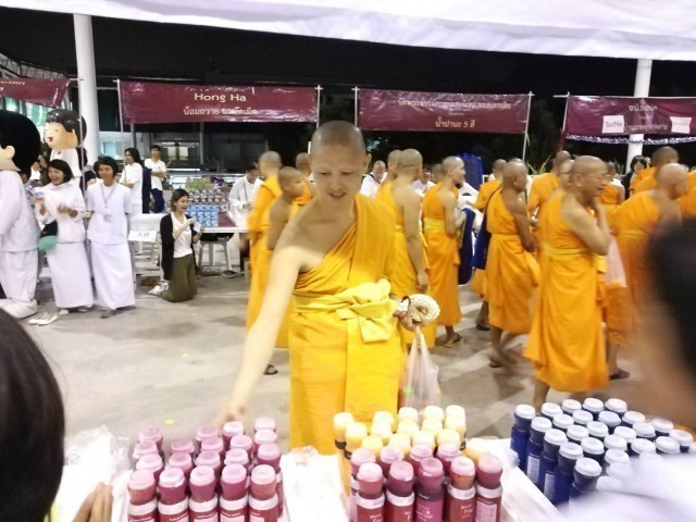 ประมวลภาพพิธีมุทิตาสักการะพระมหาเถระ พระเถระ 160 รูป ณ วัดพระธรรมกาย ปทุมธานี
