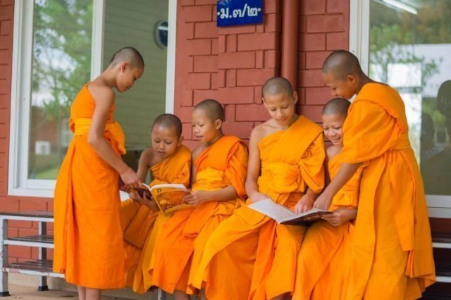 พระพี่เลี้ยงสามเณรแนะวิธี "แก้ปัญหาลูกติดเกม"