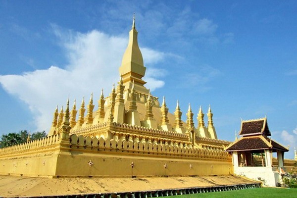 ลาวสวนทางไทย เลิก ‘ต่างชาติเช่าที่ดิน 99 ปี’ เหลือ 50 ปี