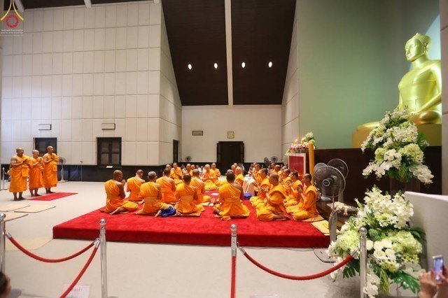 พิธีบรรพชาอุปสมบทหมู่ธทย.ระดับอุดมศึกษารุ่น44และรุ่นIDOP Winter 2 ณ วัดพระธรรมกาย