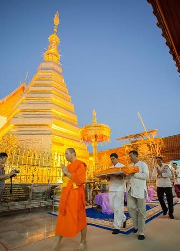 ททท.แพร่ เชิญเที่ยวงานประเพณีไหว้พระธาตุช่อแฮ และขบวน“ถวายความอาลัย พ่อของแผ่นดิน”