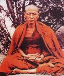 เผยคำทำนาย “ครูบาศรีวิชัย” ที่ผ่านมากว่าร้อยปี! ตอนนี้เป็นจริงทุกอย่างแล้ว??? ไม่เชื่อก็ต้องเชื่อ