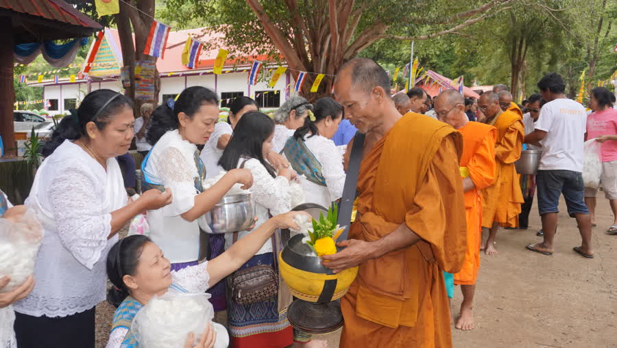 ชาวสระแก้ว จัดงาน"ทอฝ้าย สายบุญ จุลกฐิน" เพื่อสืบสานโบราณประเพณี