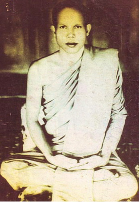 ภพชาติมีจริง! เมื่อ"หลวงปู่สีทัตถ์" กลับชาติมาเกิด เป็นภิกษุรูปนี้ เรื่องเล่าจาก"หลวงปู่เส็ง ปุสโส"