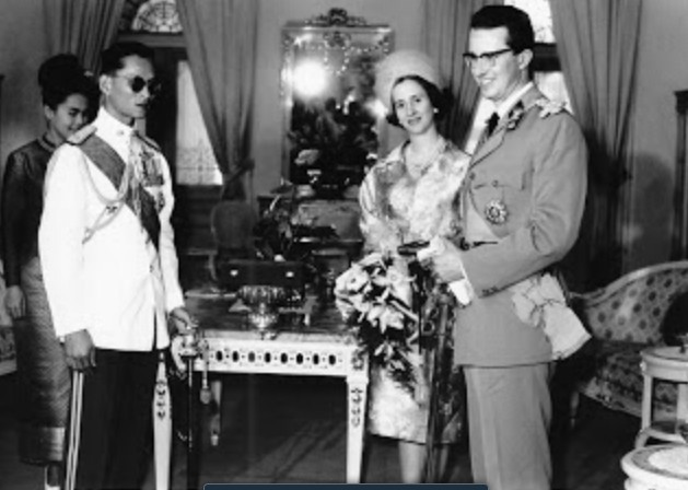 เมื่อกษัตริย์โบดวง ทรงสนทนากับ ‘พระเจ้าอยู่หัวในพระบรมโกศ’ ท่านตรัสอะไร ?