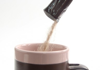 สุ่มตรวจกาแฟสำเร็จรูป 3 in 1 จำนวน 26 ยี่ห้อ ไม่พบสารปนเปื้อน แต่ 4 ยี่ห้อน้ำตาลเกิน