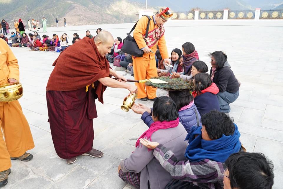 ครูบาบุญชุ่ม พาคณะศิษย์แสวงบุญที่ภูฏาน