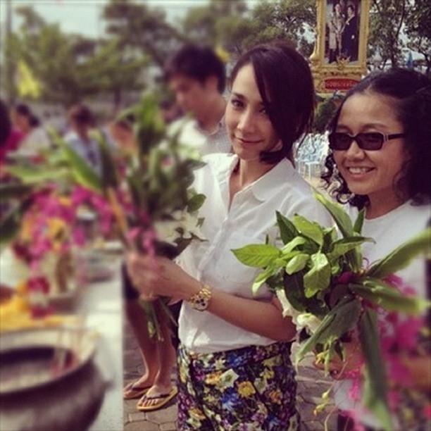 เผยโฉม !!  ซุป'ตาร์  ดาราสายบุญ  ธรรมะครองใจ