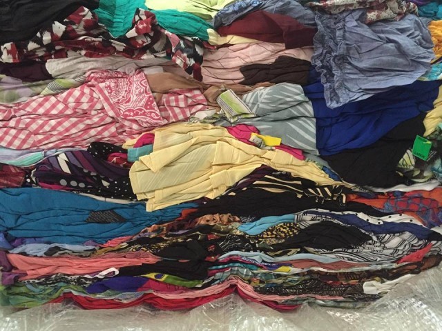 วิธีซักและทำความสะอาดเสื้อผ้ามือสอง ก่อนนำมาใส่