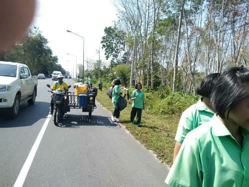 เหล่าจิตอาสา จ.นครศรีธรรมราช ร่วมปรับปรุงสภาพภูมิทัศน์ ให้สะอาด สวยงาม