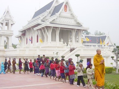 รู้จัก!โรงเรียนต้นกล้าพระพุทธศาสนาวันอาทิตย์ ในแดนพุทธภูมิ : วัดไทยกุสินาราเฉลิมราชย์