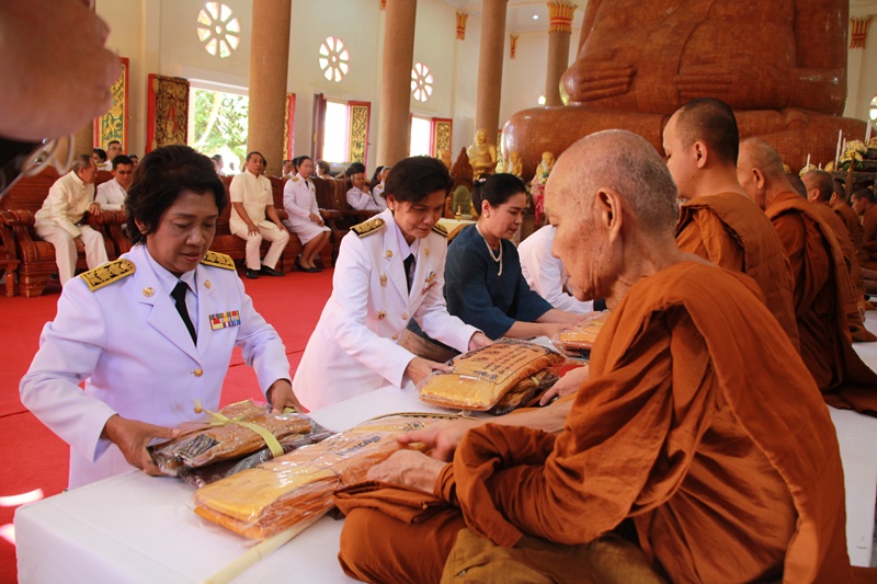 พิธีทอดองค์พระกฐินพระราชทาน ณ วัดสำราญนิเวศ พระอารามหลวง จังหวัดอำนาจเจริญ