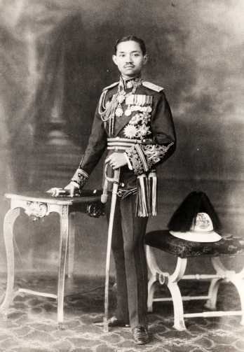 พระนามเต็มของพระมหากษัตริย์แห่งกรุงรัตนโกสินทร์ ๙ พระองค์