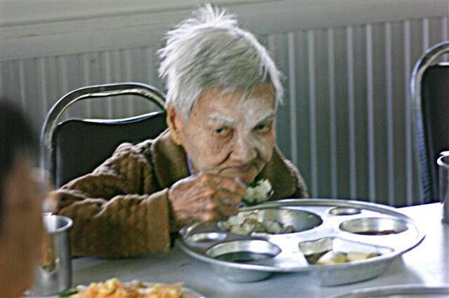 อ่านเถอะแม้ยังไม่ชรา ! 5 สิ่งที่คนชราเสียใจที่สุดในชีวิต