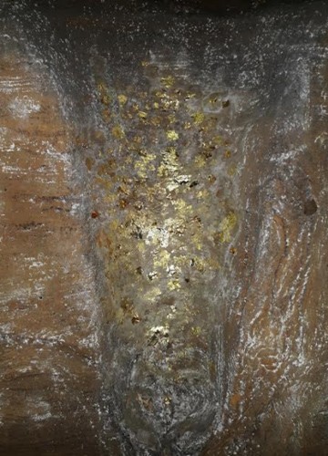 พังงาสุดอัศจรรย์! พระยานาคราช นำทางไปพบรอยพระพุทธบาทยักษ์ในถ้ำหินปูน