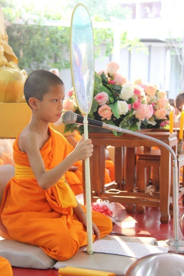 อัศจรรย์! ศิษย์รุ่นจิ๋ว วัดพระธรรมกาย 2 พี่น้องอายุ 6,8 ขวบ นำสวดธัมมจักกัปปวัตตนสูตร ปากเปล่าคล่องปรื๋อ