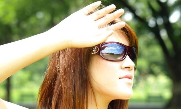 8 ข้อบอกได้ รังสียูวีอันตรายกว่าที่คิด!