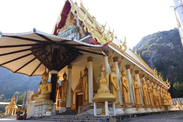 56 ปี “วัดถ้ำกระบอก” ผู้ปิดทองหลังพระ จากชื่อเสียสู่ชื่อเสียงระดับโลก