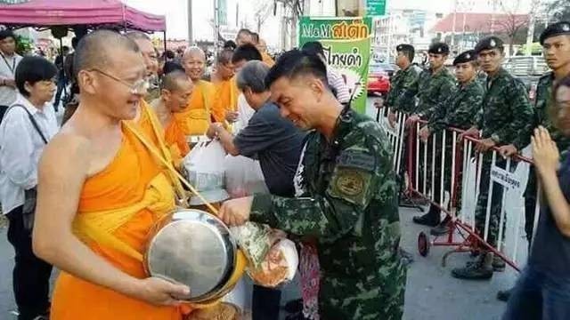 การยุติความรุนแรงด้วย"เสียง"บทสรุป ธรรมกาย"อำนาจเสียงสวดมนต์"มิติแห่ง"อหิงสา"ที่แท้จริง!![มีคลิป]