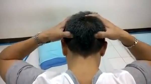 14วิธีนวดแก้อาการปวดหัวและไมเกรนด้วยตัวเอง แถมอาการปวดตา ตีนกา ก็หายด้วย !